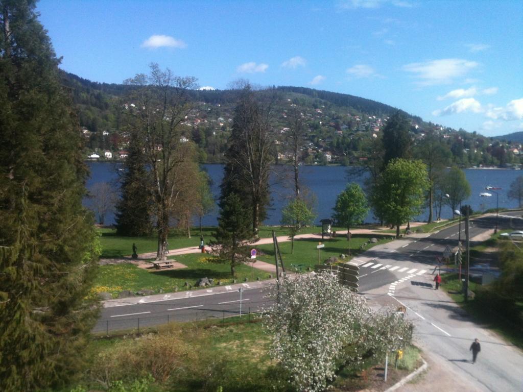 Hotel Restaurant L Echo Du Lac Gerardmer Bilik gambar